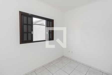 Quarto de casa para alugar com 2 quartos, 76m² em Vila Nova Savoia, São Paulo