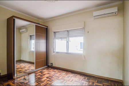 Quarto de apartamento para alugar com 1 quarto, 55m² em Farroupilha, Porto Alegre