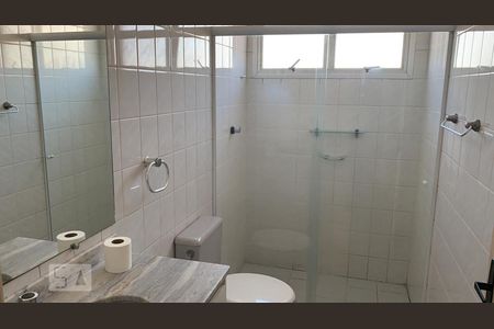 Banheiro da de apartamento para alugar com 1 quarto, 57m² em Jardim Brasil, Campinas