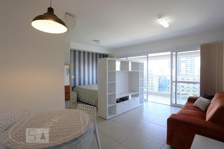 Sala de kitnet/studio para alugar com 1 quarto, 50m² em Vila Gertrudes, São Paulo