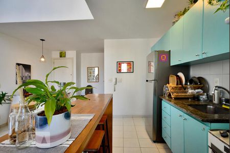 Cozinha de apartamento para alugar com 1 quarto, 51m² em Perdizes, São Paulo