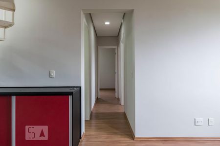 Corredor de apartamento à venda com 3 quartos, 122m² em Jardim Celeste, São Paulo