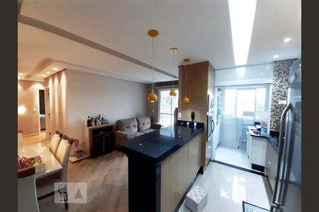 Sala/Cozinha de apartamento para alugar com 2 quartos, 71m² em Vila Vivaldi, São Bernardo do Campo