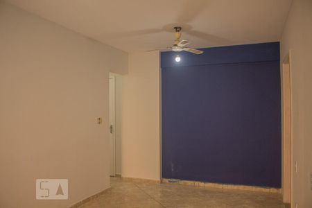 Sala de apartamento para alugar com 2 quartos, 68m² em Itanhangá, Rio de Janeiro
