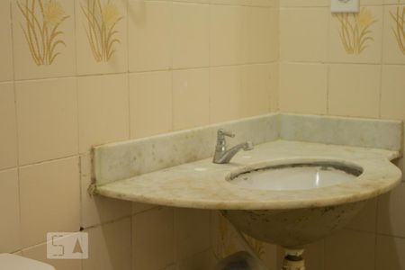 Banheiro Social de apartamento para alugar com 2 quartos, 68m² em Itanhangá, Rio de Janeiro