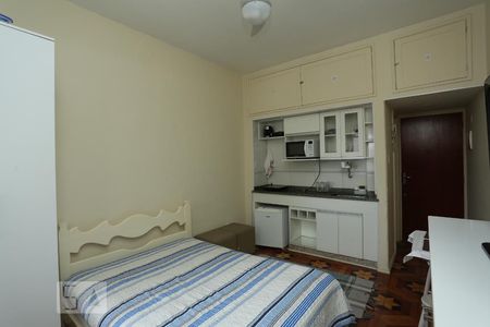 Studio de kitnet/studio para alugar com 1 quarto, 30m² em Copacabana, Rio de Janeiro