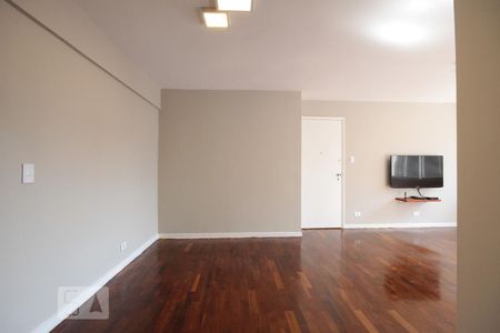 Sala de apartamento para alugar com 3 quartos, 104m² em Vila Mariana, São Paulo