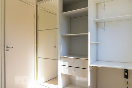 Quarto - Armários de apartamento para alugar com 2 quartos, 49m² em Jardim Nova Europa, Campinas