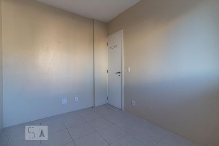 Dormitório de apartamento à venda com 2 quartos, 77m² em Sarandi, Porto Alegre