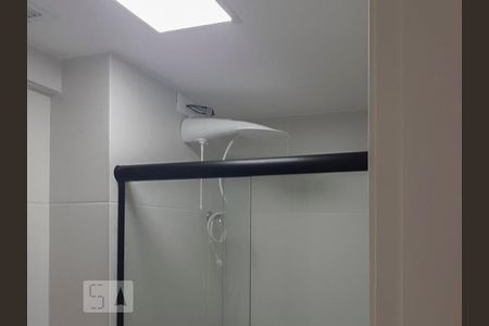 Banheiro de kitnet/studio à venda com 1 quarto, 27m² em Sé, São Paulo