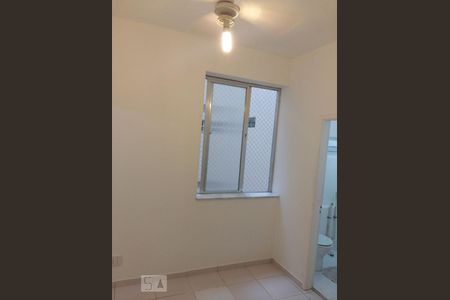 Quarto de kitnet/studio à venda com 1 quarto, 27m² em Botafogo, Rio de Janeiro