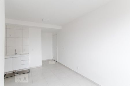 Sala de apartamento para alugar com 2 quartos, 38m² em Chácara Inglesa, São Paulo