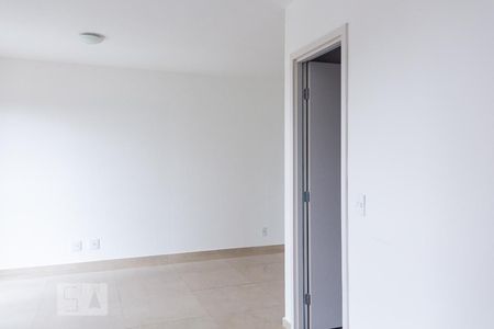 Sala de apartamento à venda com 1 quarto, 42m² em Vila Alpina, Santo André