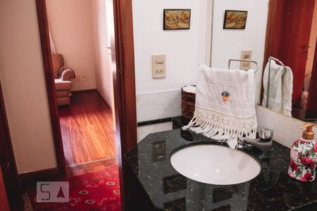 Lavabo de apartamento à venda com 4 quartos, 135m² em Vila Andrade, São Paulo