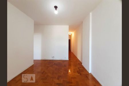 Apartamento à venda com 84m², 2 quartos e 1 vagaSala