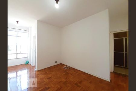 Apartamento à venda com 84m², 2 quartos e 1 vagaSala