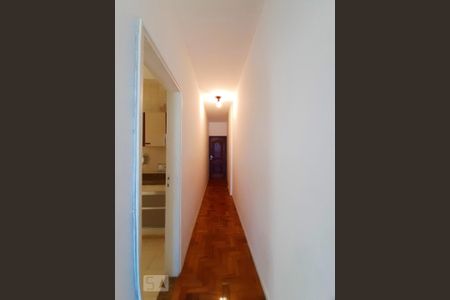 Corredor de apartamento para alugar com 2 quartos, 84m² em Rocha, Rio de Janeiro