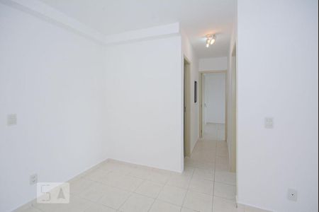 Sala de apartamento para alugar com 2 quartos, 56m² em Jacarepaguá, Rio de Janeiro