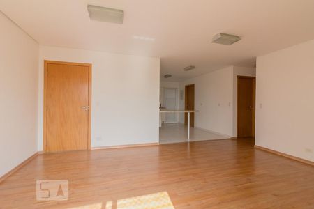 Sala de apartamento para alugar com 2 quartos, 70m² em Jardim, Santo André