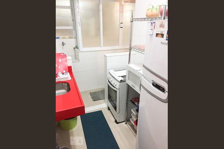 Cozinha de apartamento para alugar com 2 quartos, 50m² em Botafogo, Rio de Janeiro