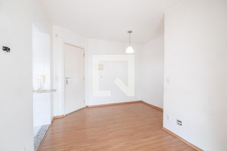 Sala de apartamento à venda com 2 quartos, 51m² em Km 18, Osasco