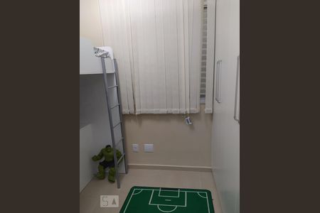 Quarto 2 de apartamento para alugar com 2 quartos, 54m² em Vila Roque, São Paulo