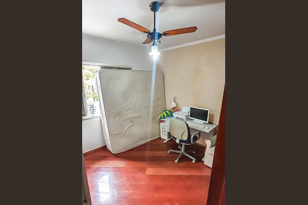 Quarto de casa à venda com 4 quartos, 170m² em Jardim Bonfiglioli, São Paulo