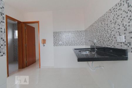 Cozinha de apartamento para alugar com 1 quarto, 30m² em Vila Prudente, São Paulo