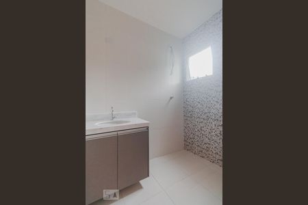 Banheiro de apartamento para alugar com 1 quarto, 30m² em Vila Prudente, São Paulo