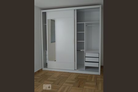 Quarto 1 de apartamento para alugar com 2 quartos, 60m² em Jardim Ester, São Paulo