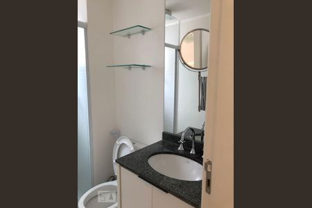 Banheiro de apartamento à venda com 2 quartos, 65m² em Bela Vista, São Paulo