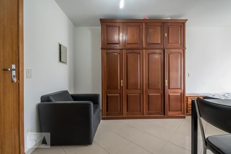 Sala de apartamento à venda com 1 quarto, 27m² em Campo Belo, São Paulo