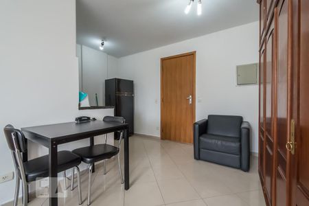 Sala de apartamento à venda com 1 quarto, 27m² em Campo Belo, São Paulo