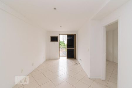SALA de apartamento para alugar com 2 quartos, 111m² em Centro, Niterói