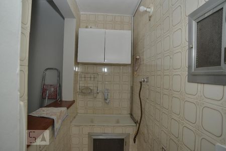 Banheiro de apartamento para alugar com 1 quarto, 25m² em Centro, Rio de Janeiro