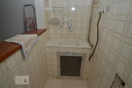 Banheiro de apartamento para alugar com 1 quarto, 25m² em Centro, Rio de Janeiro