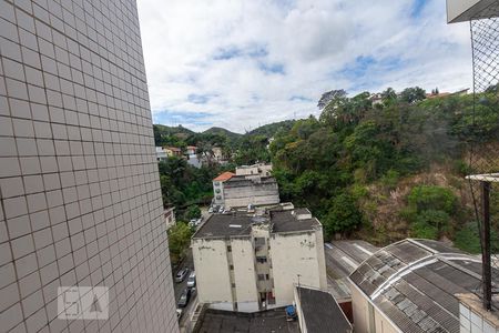 Vista da Sala de apartamento para alugar com 1 quarto, 88m² em Centro, Niterói