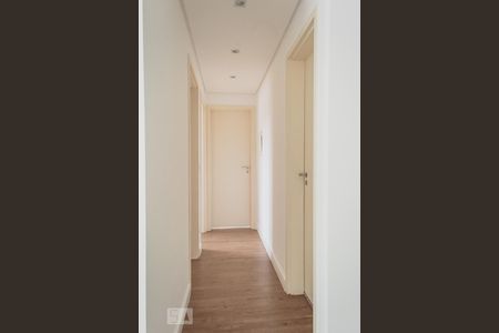 Corredor de apartamento para alugar com 3 quartos, 69m² em Jardim Brasília (zona Norte), São Paulo