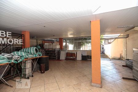 Salão 1 andar de casa à venda com 3 quartos, 300m² em Del Castilho, Rio de Janeiro