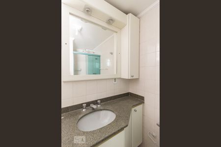 Banheiro de apartamento para alugar com 3 quartos, 104m² em Parque Mandaqui, São Paulo