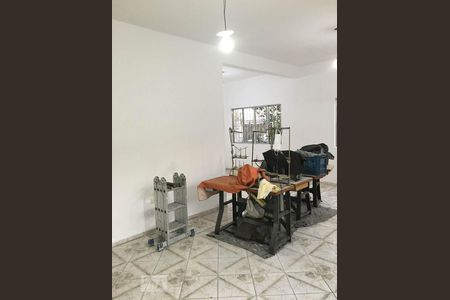 Sala de casa à venda com 4 quartos, 170m² em Vila Jacuí, São Paulo