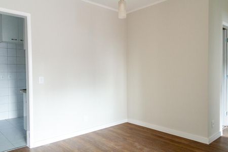 Sala de apartamento à venda com 3 quartos, 73m² em Vila Pompéia, São Paulo