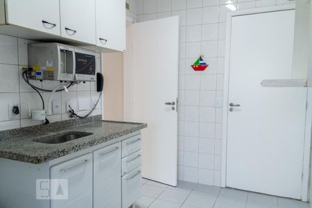 Cozinha de apartamento à venda com 3 quartos, 73m² em Vila Pompéia, São Paulo