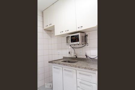 Cozinha de apartamento à venda com 3 quartos, 73m² em Vila Pompéia, São Paulo