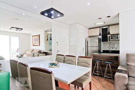 Sala de apartamento à venda com 3 quartos, 63m² em Vila Amélia, São Paulo