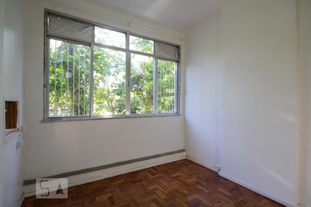 Quarto 1 de apartamento à venda com 2 quartos, 77m² em Botafogo, Rio de Janeiro