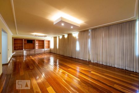 Sala de apartamento à venda com 4 quartos, 232m² em Tijuca, Rio de Janeiro