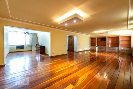 Sala de apartamento à venda com 4 quartos, 232m² em Tijuca, Rio de Janeiro