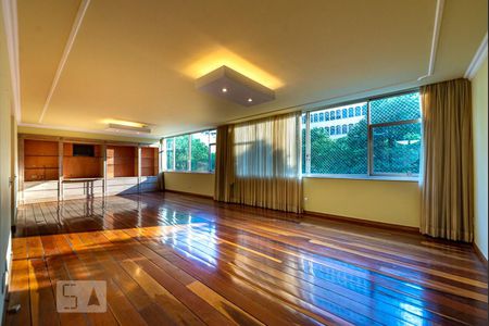 Sala de apartamento à venda com 4 quartos, 232m² em Tijuca, Rio de Janeiro