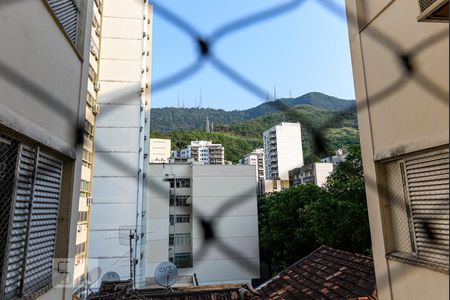 Vista - Janela do Corredor de apartamento à venda com 4 quartos, 232m² em Tijuca, Rio de Janeiro